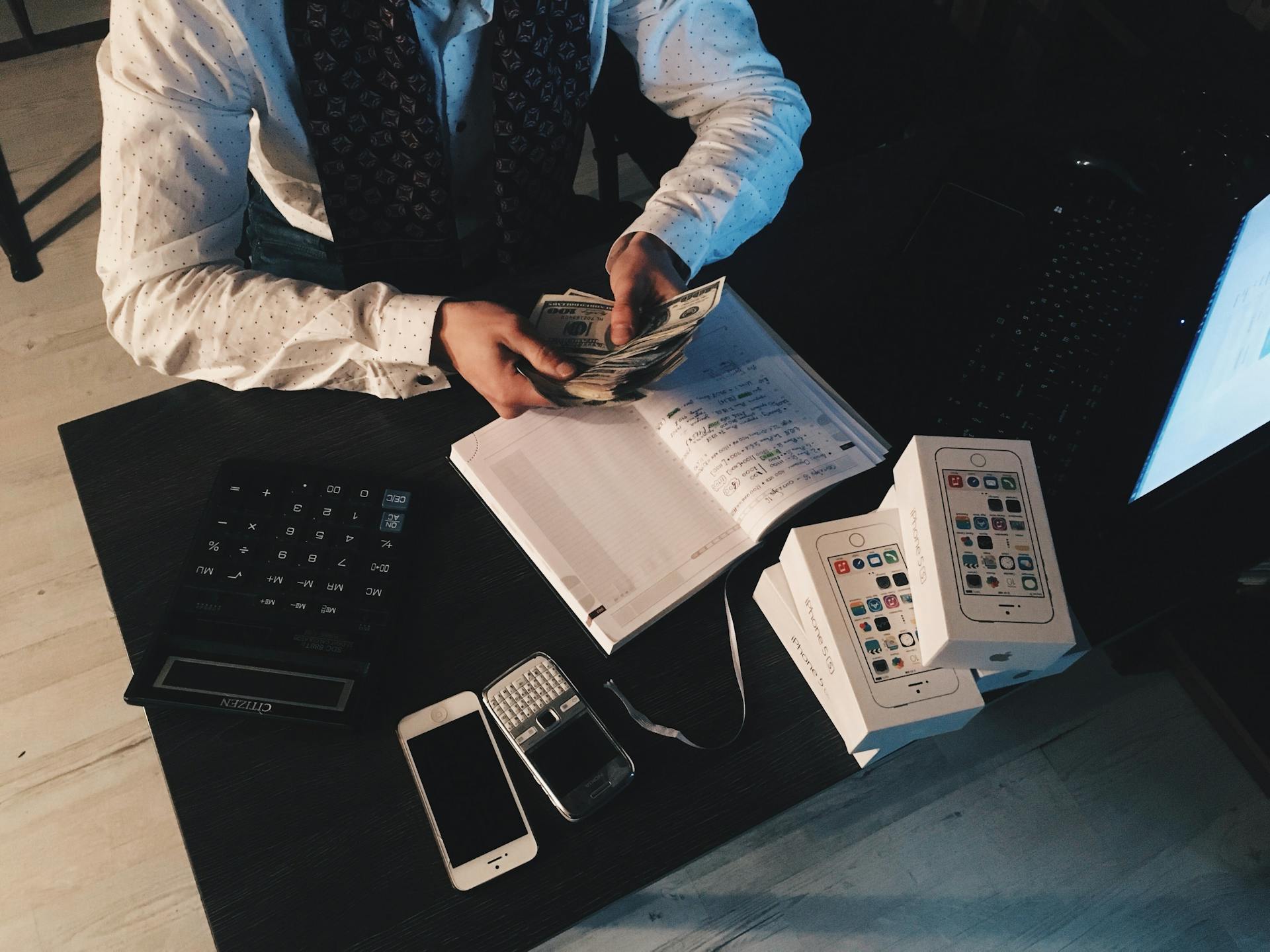 Solicitor providing advice on employment settlement agreements in the UK