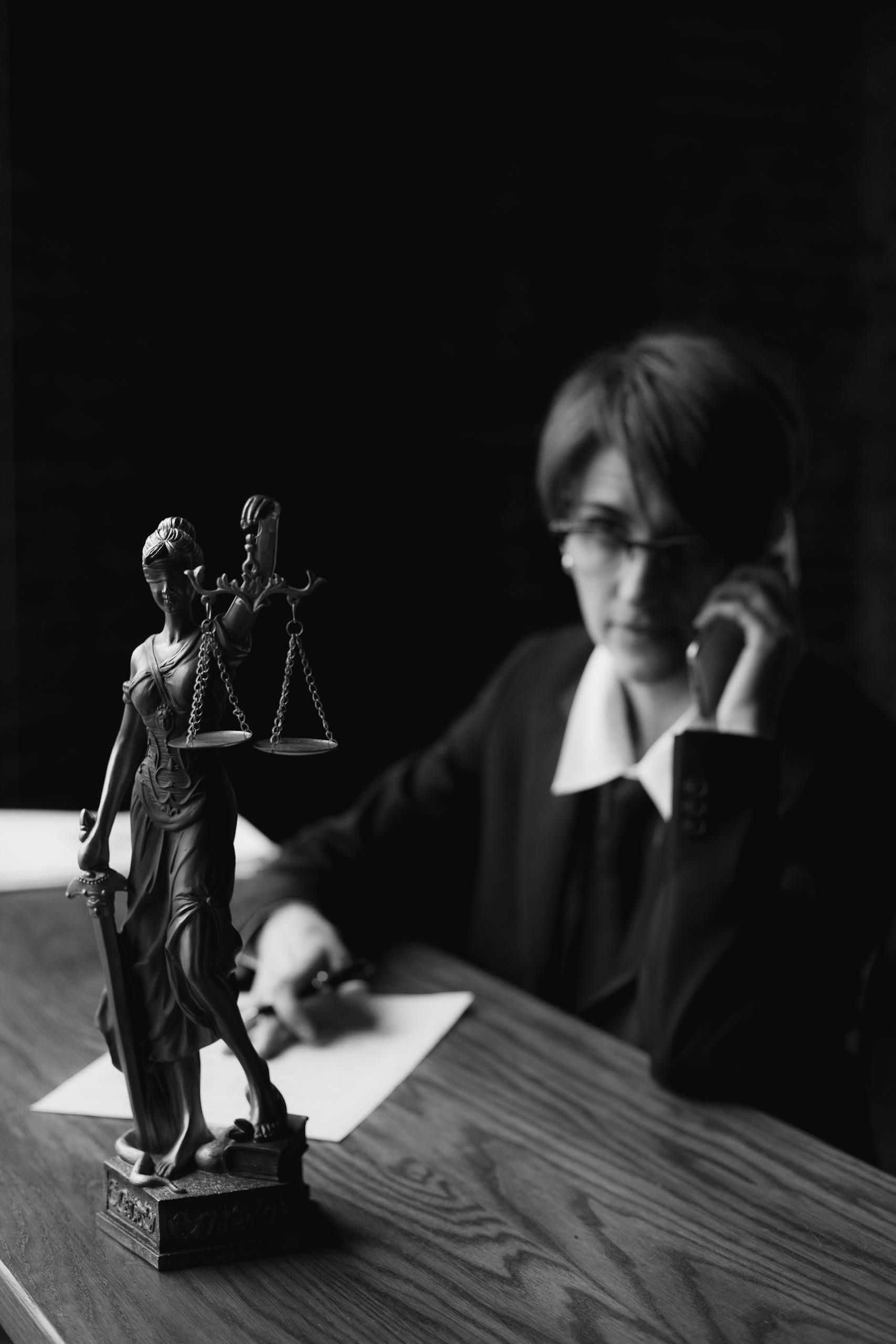 independent legal advice for litigation funding UK remote solicitor consultation
