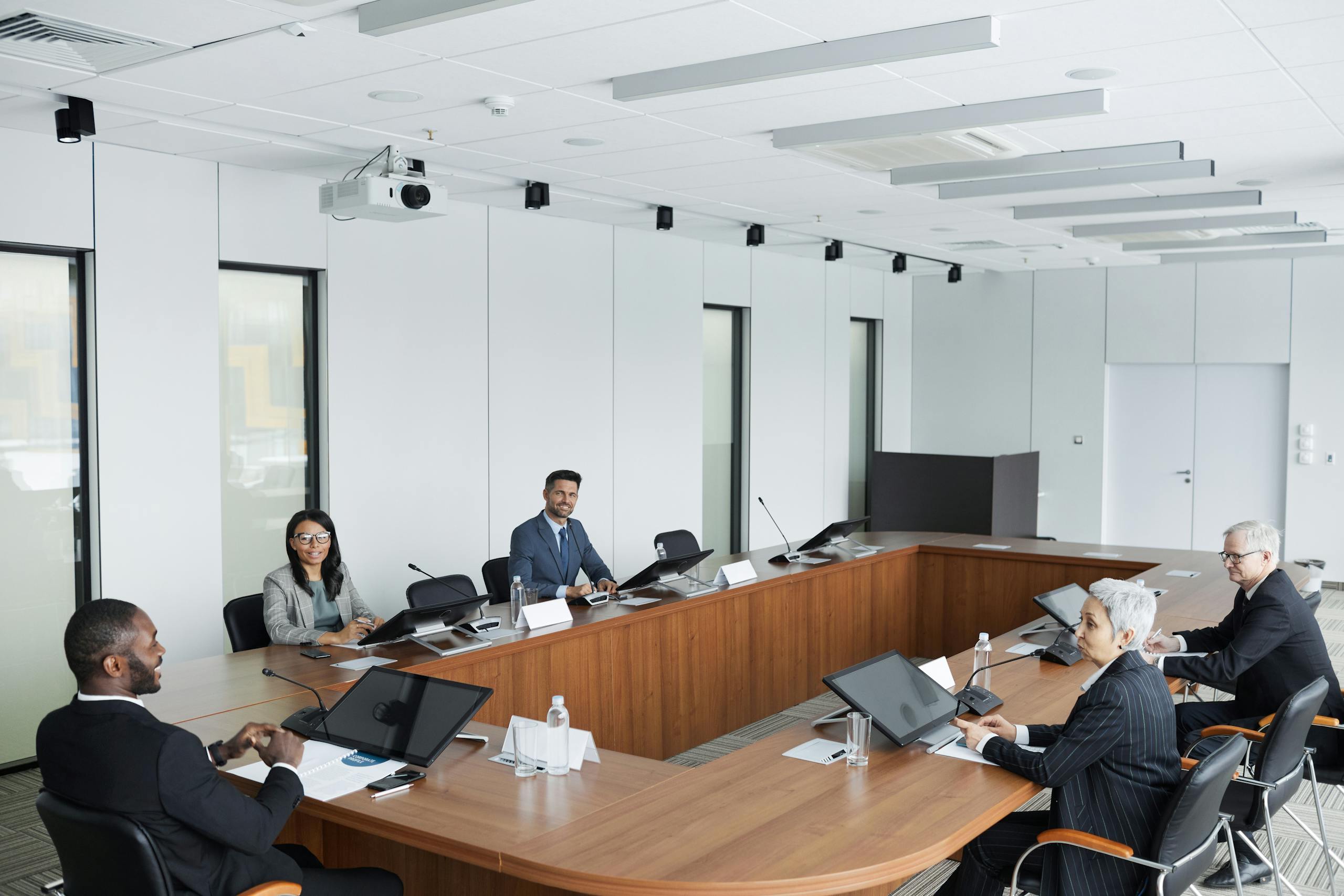 corporate investigations and internal investigations for companies in the UK