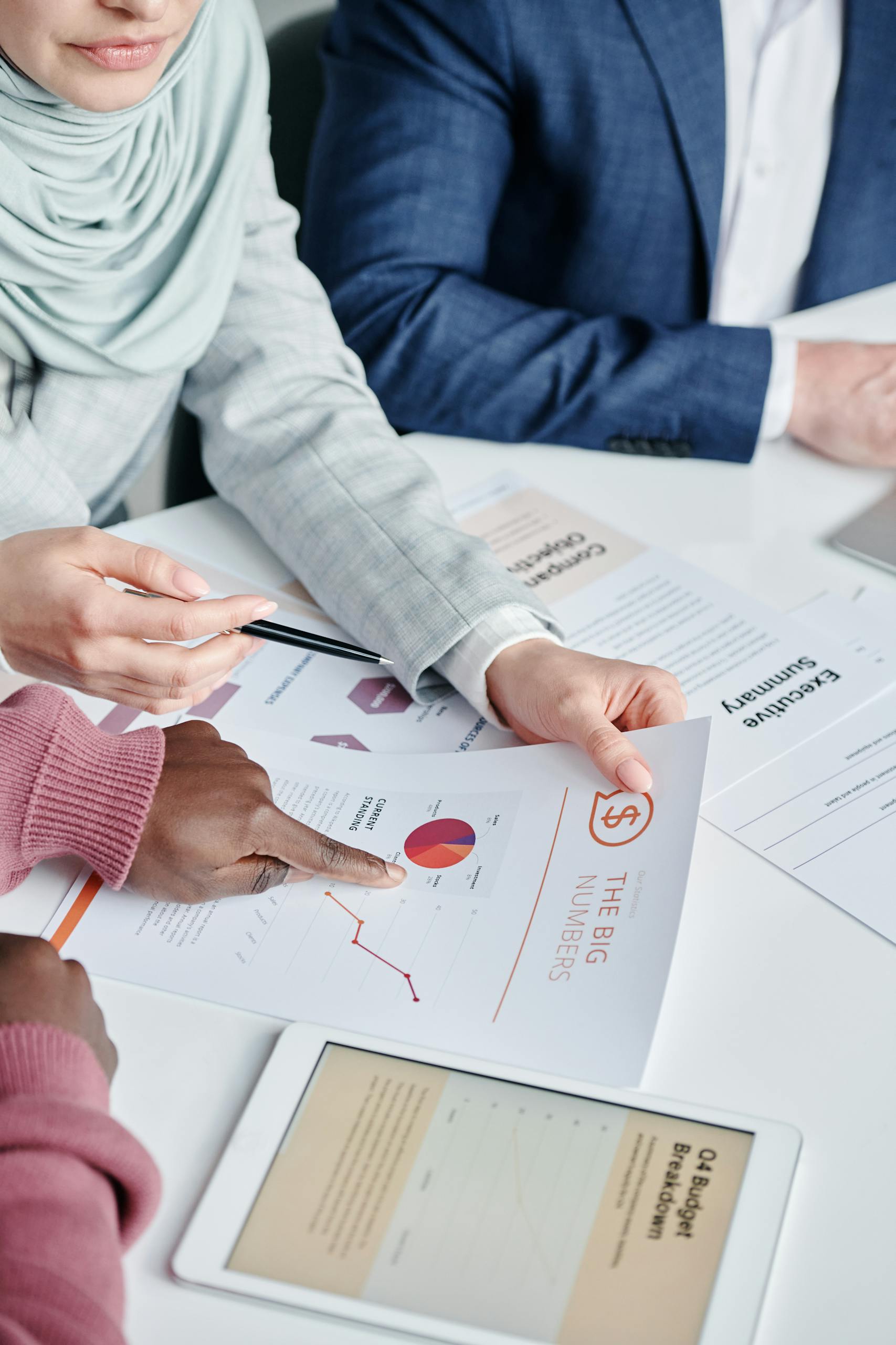 Starting a business UK guide explaining how to start a limited company properly