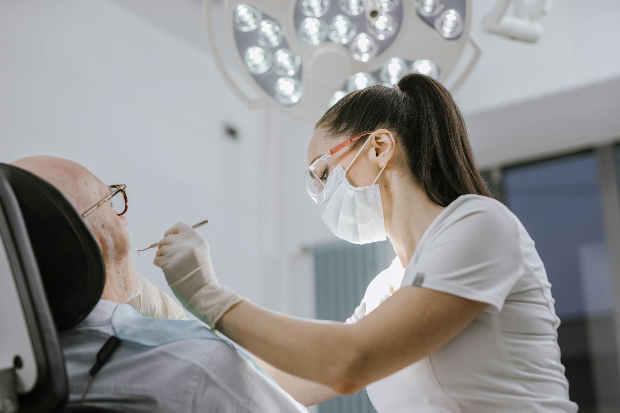GDC Advisory Support for Dental Professionals 1 GDC advisory support for dental professionals in the UK