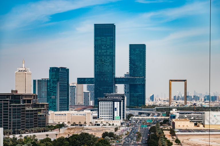 Bringing an Employment Claim in the DIFC: Marium's Thoughts on DIFC Employment Law 12 A stunning view of Dubai's skyline with the distinctive Dubai Frame in the background.