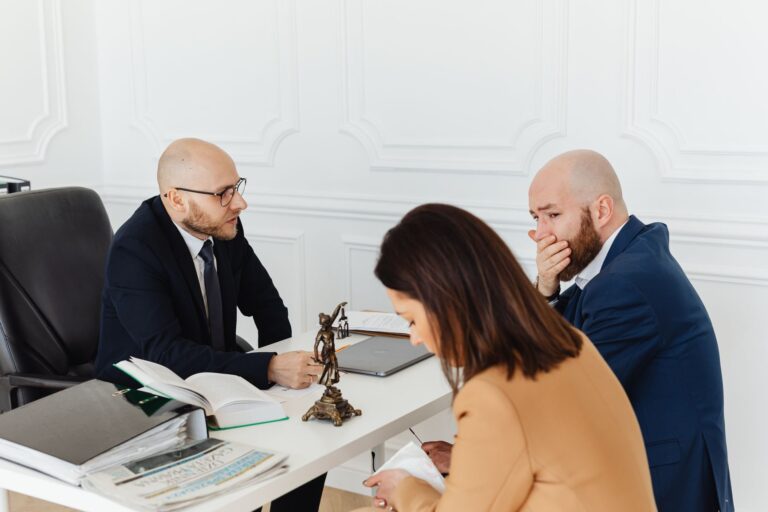 business sale solicitors advising client on selling their business