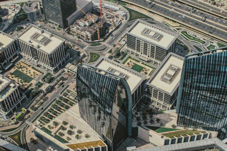 lawyers advising on DIFC arbitration